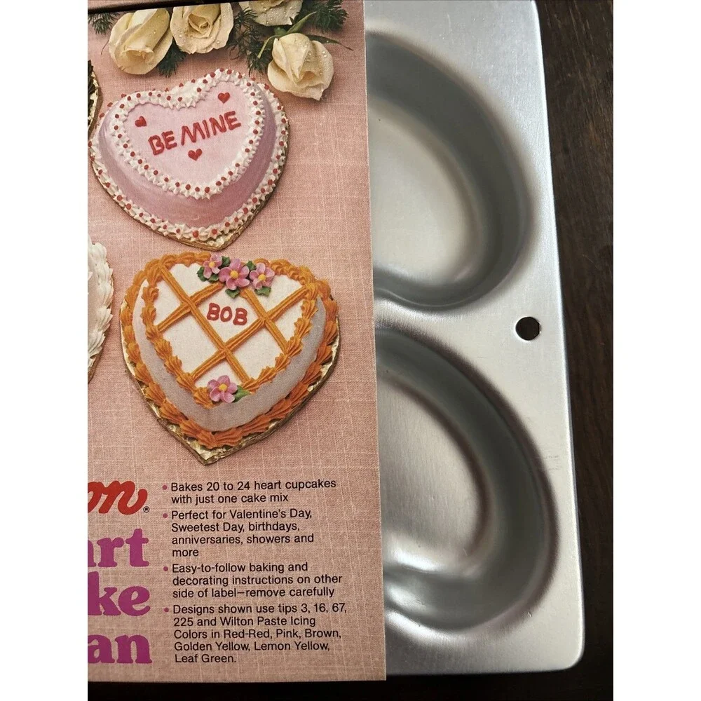Vintage Wilton Heart Mini cake Pan Set Of 2 Aluminum Cake Baking Pans New